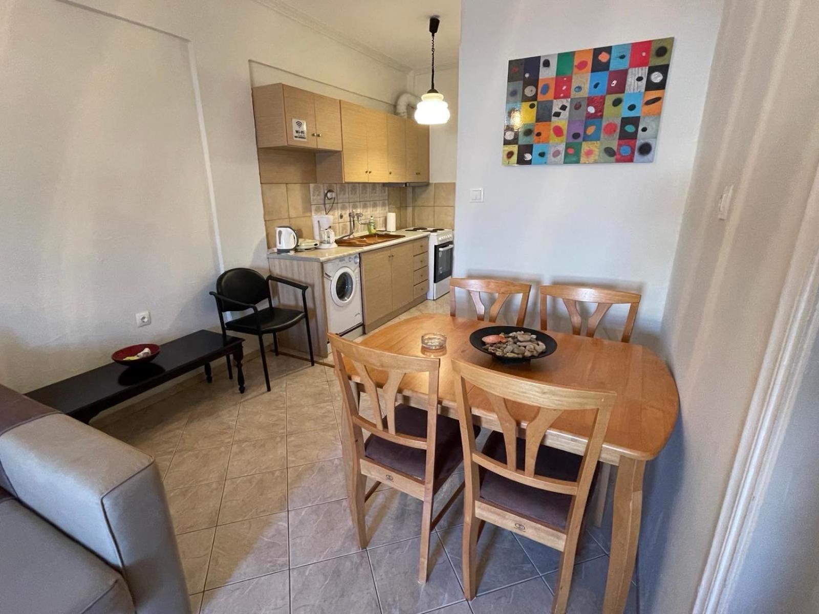 Dimitris Apartment 80M From The Beach Nea Peramos エクステリア 写真